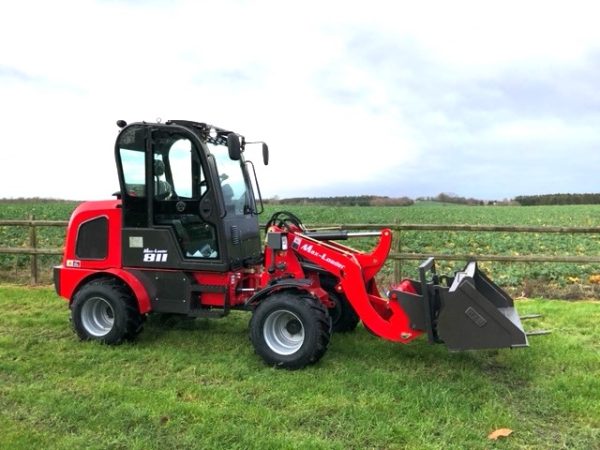 max loader 811